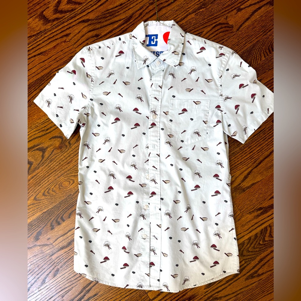 Men’s light blue Goodthreads Chinese food button down shirt XS
